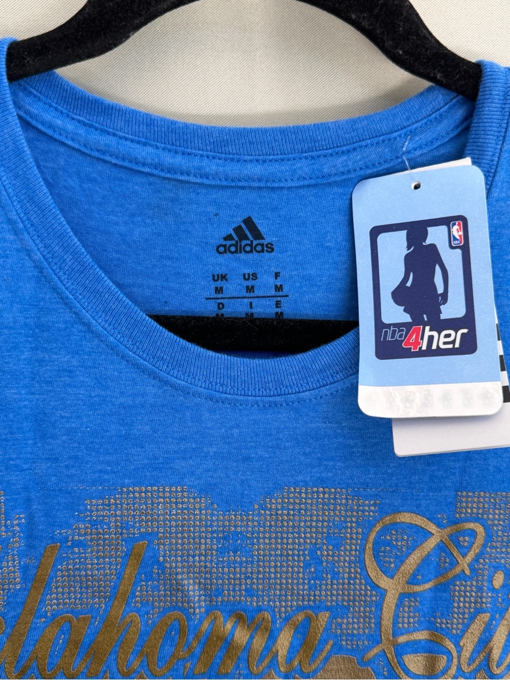 Adidas NBA4Her Oklahoma City Thunder Blue Graphic T-Shirt Women’s M NWT - Picture 4 of 10